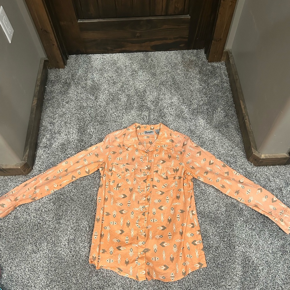 Wrangler Button-Up Shirt